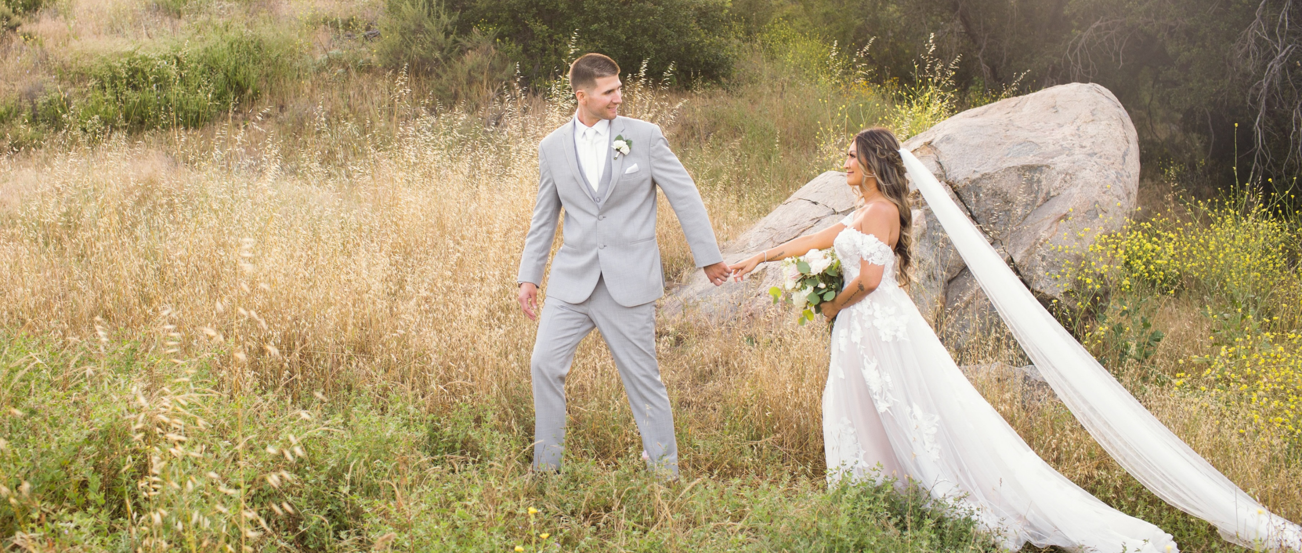 Visit Jacob and Supanida in ELORA details page